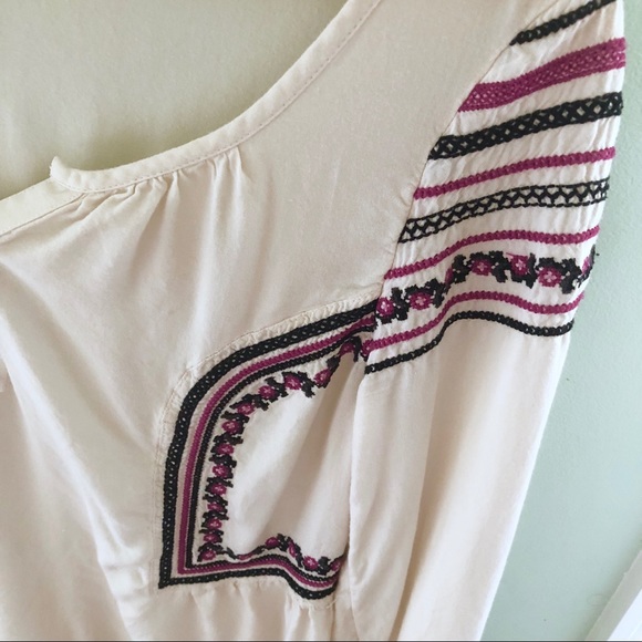 Embroidered peasant top - Picture 2 of 3